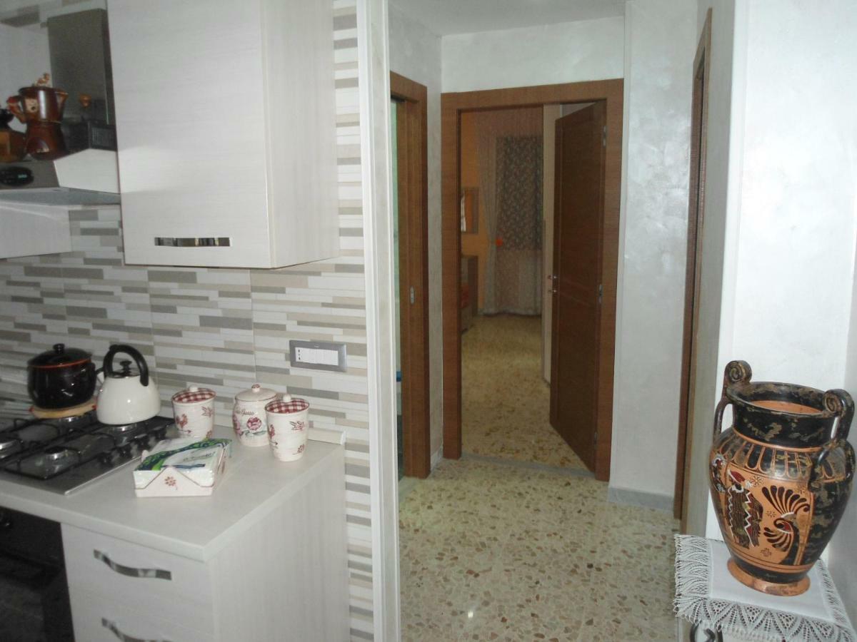 H.Ave Bed & Breakfast ปอมเปอี ภายนอก รูปภาพ