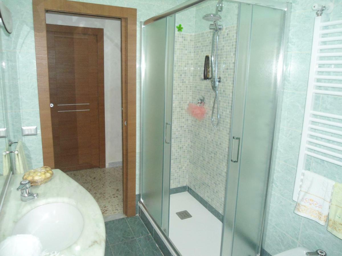 H.Ave Bed & Breakfast ปอมเปอี ภายนอก รูปภาพ